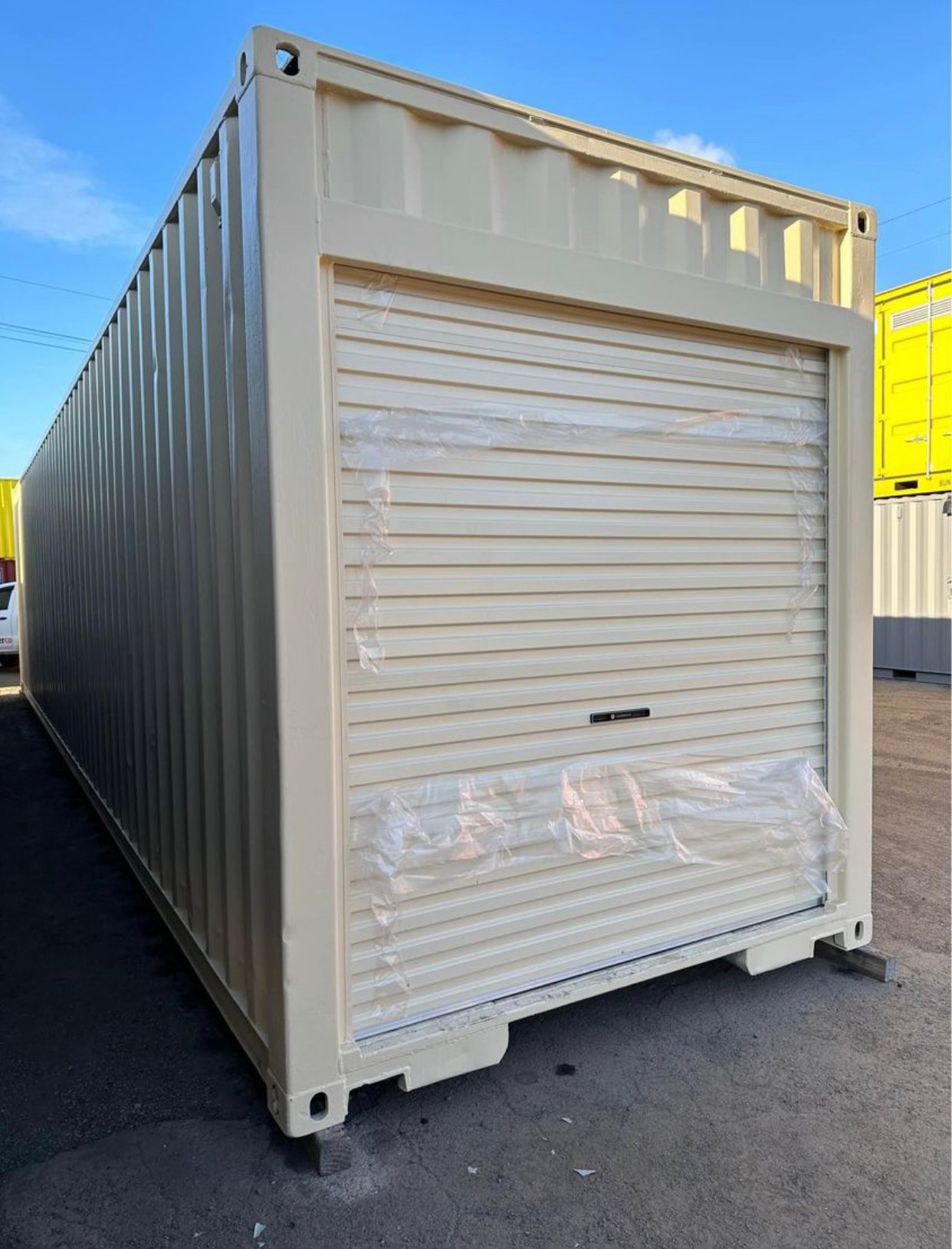 Contentor de 40' x 8' pés com rodas