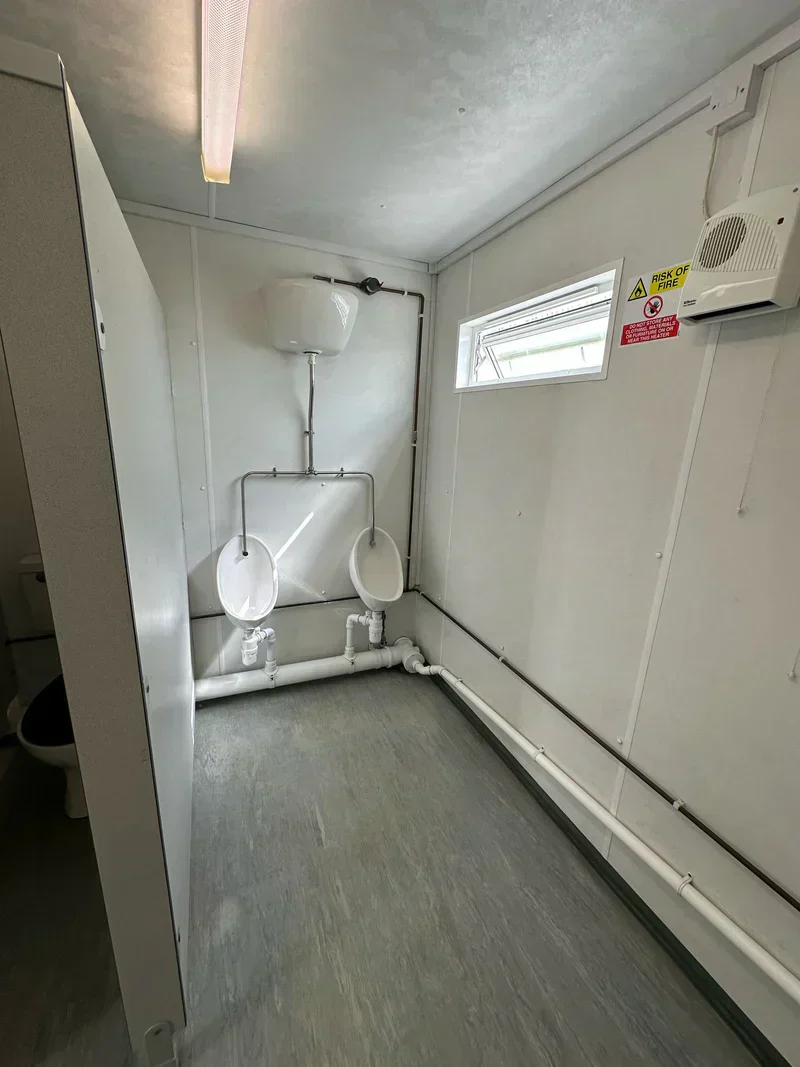 CONTENTOR DE ESCRITÓRIO 9,7 x 3 M COM INSTALAÇÕES SANITÁRIAS - Image 7